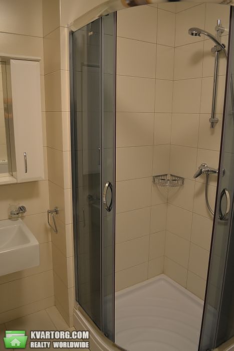 Rent out 2-room apartment. Киев,  Шумского — photo 4