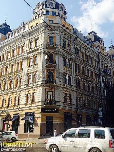 Sell 4-room apartment. Киев,  Богдана Хмельницкого — photo 4