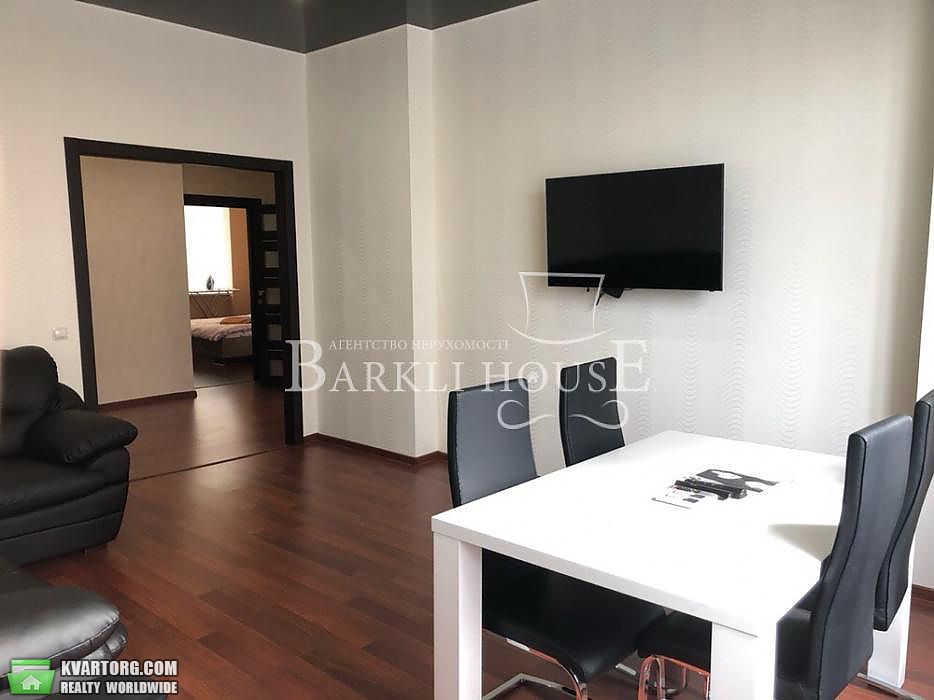 Rent out 3-room apartment. Киев, Черновола — photo 2