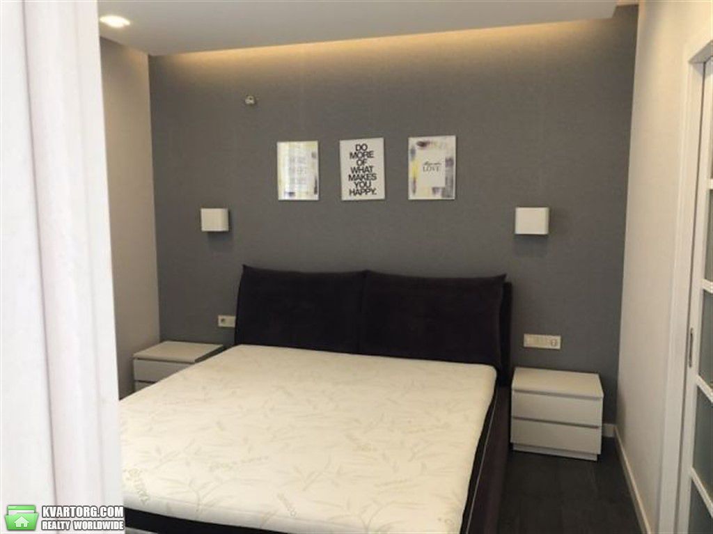 Rent out 3-room apartment. Киев, Краснопольская — photo 6