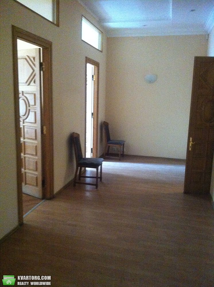 Rent out office. Киев,  Ярославов Вал — photo 1