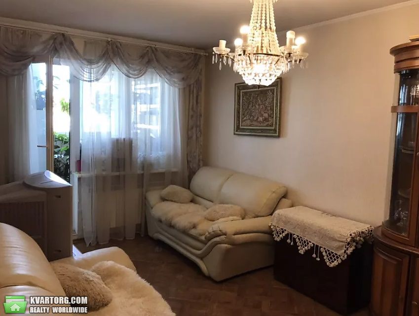 Sell 3-room apartment. Киев,  Радунская — photo 1
