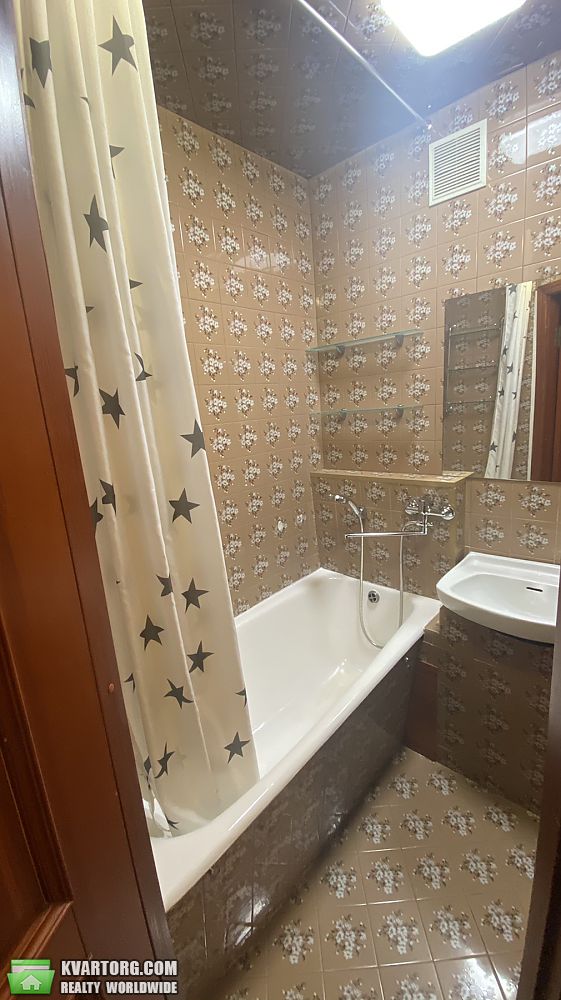 Rent out 3-room apartment. Киев,  Светлицкого — photo 2