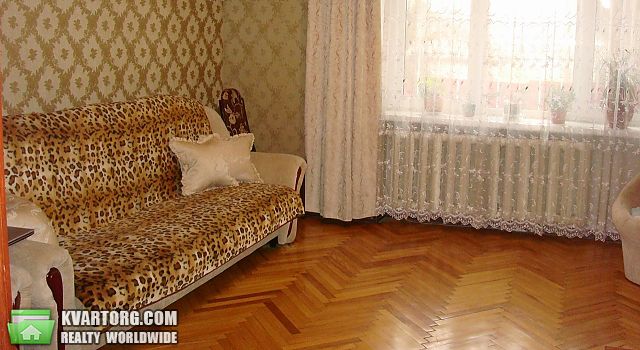 Sell 4-room apartment. Киев,  Феодосийская — photo 1