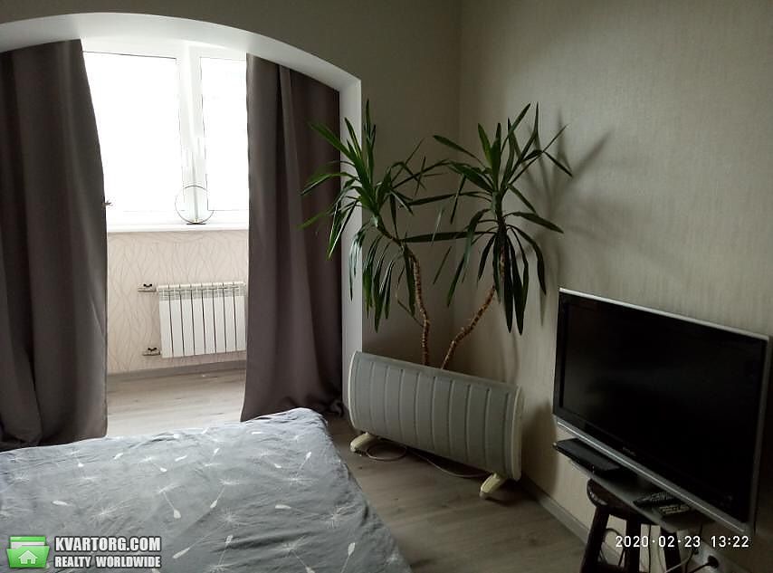 Sell 2-room apartment. Киев,  Лятошинского — photo 1