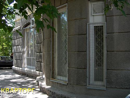 Rent out office. Киевская обл., Малоподвальная — photo 1