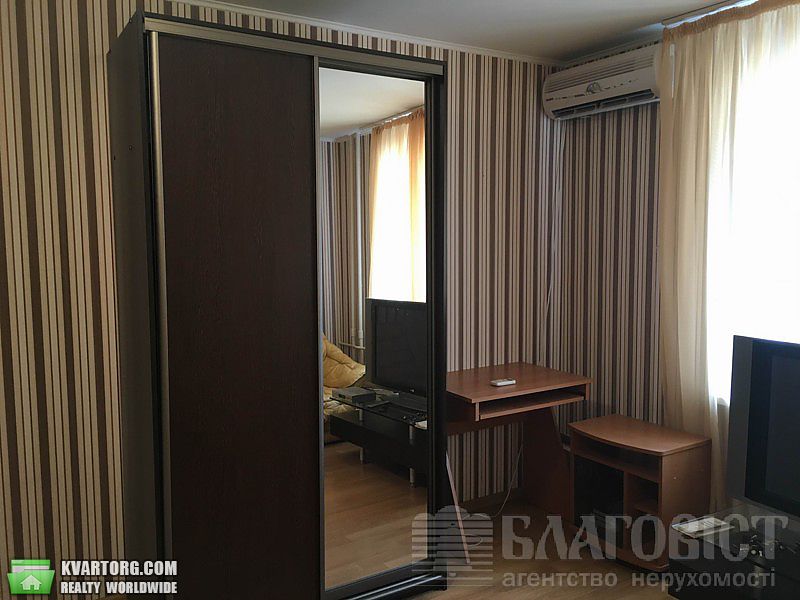 Sell 1-room apartment. Киев,  Рыбальская — photo 5