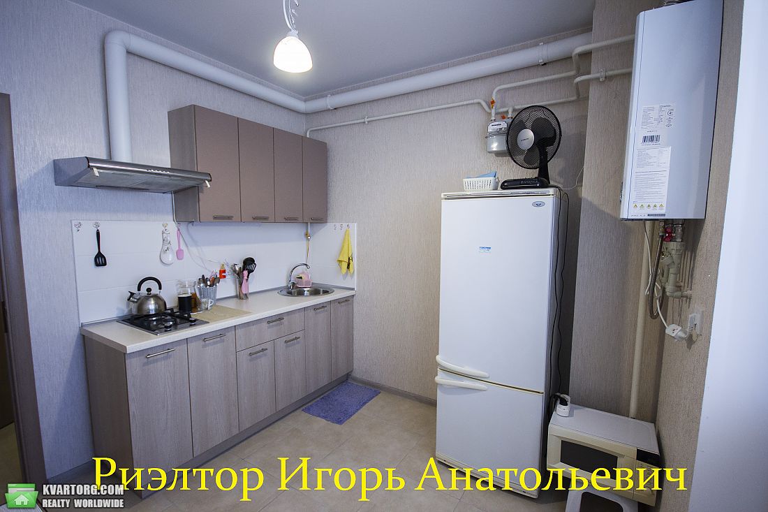 Rent out 1-room apartment. Одесса,  Европейская пл — photo 1