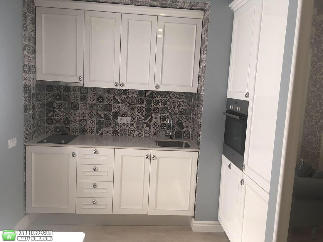 Rent out 2-room apartment. Киев,  Златоустовская — photo 5