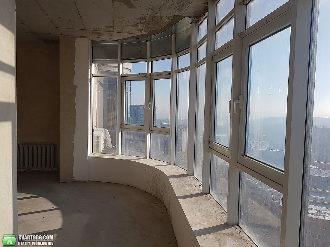 Sell 4-room apartment. Киев, Московская ул. — photo 6