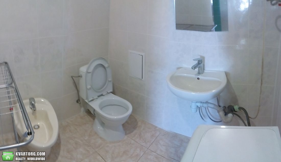 Rent out 1-room apartment. Киев,  Борщаговская — photo 4