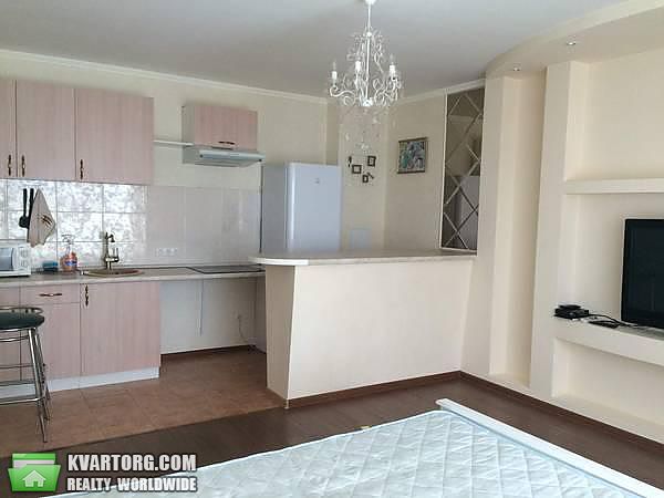 Sell 1-room apartment. Киев,  Оболонская наб — photo 1