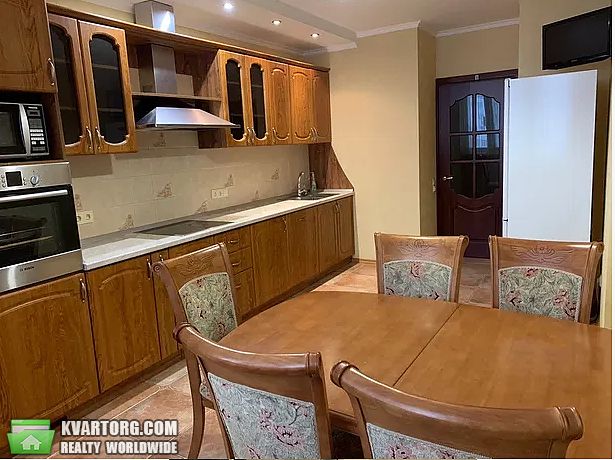 Rent out 3-room apartment. Киев,  Срибнокильская — photo 4