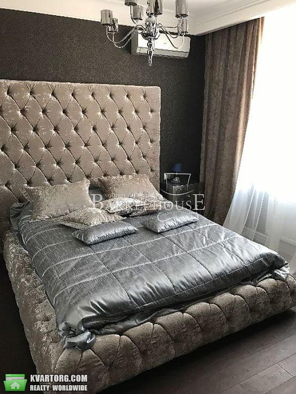 Rent out 2-room apartment. Киев,  Черновола — photo 4