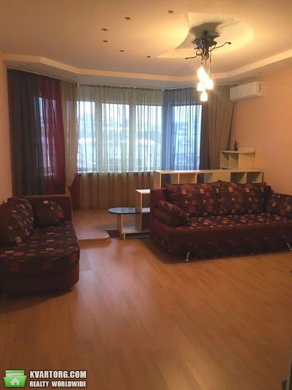 Rent out 1-room apartment. Киев,  Гайдара — photo 9