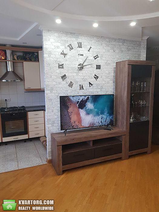 Sell 3-room apartment. Полтава, Ватутина — photo 1