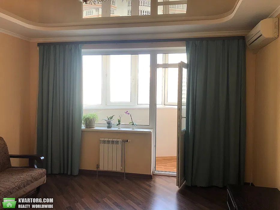 Sell 1-room apartment. Киев,  Днепровская наб — photo 1