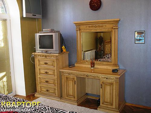 Rent out 3-room apartment. Киев,  Победы пр — photo 1