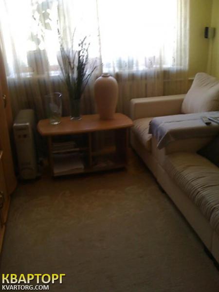 Rent out 2-room apartment. Днепропетровск,  Кирова — photo 3