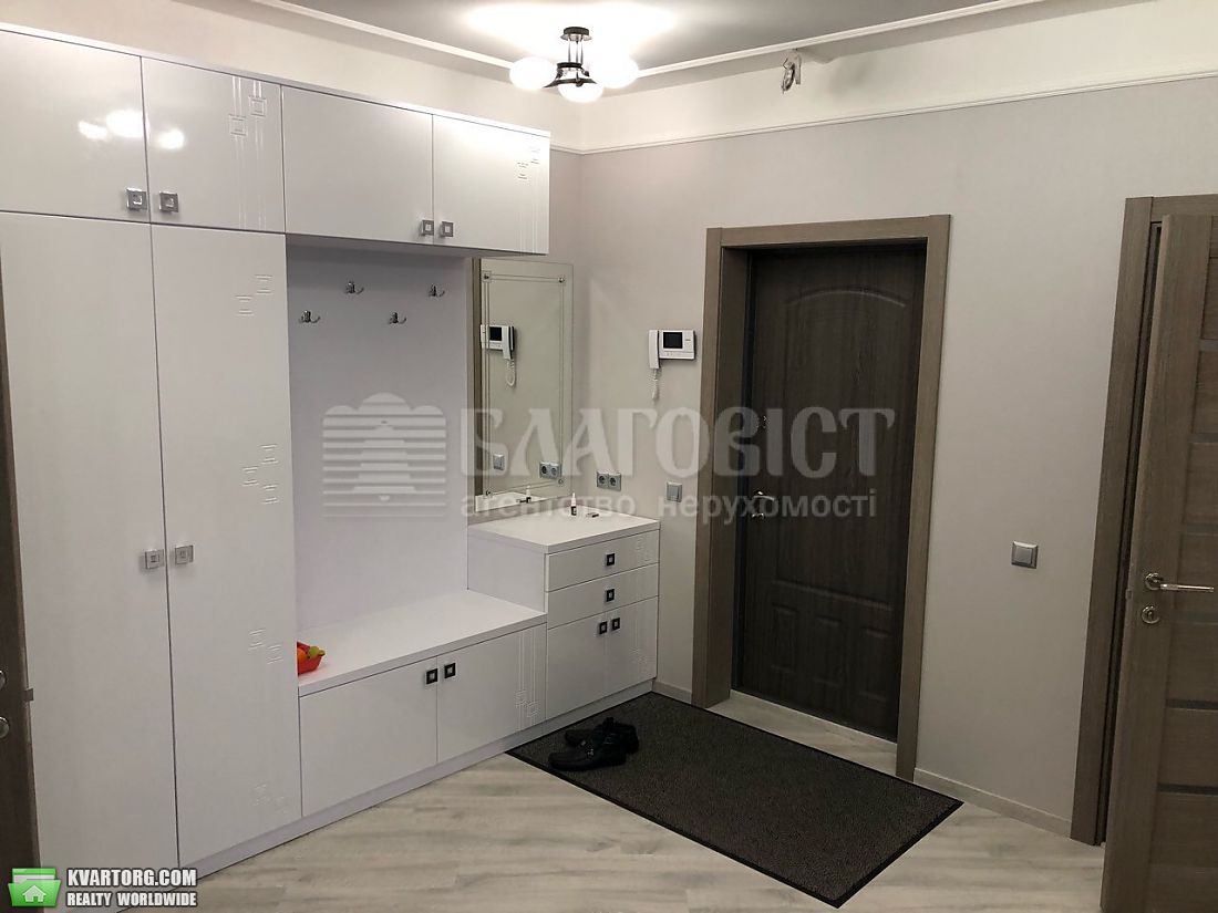 Sell 3-room apartment. Киев,  Днепровская наб — photo 3