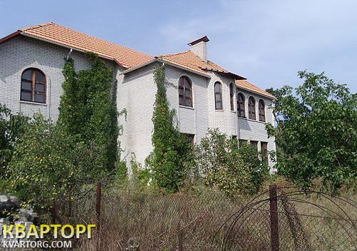 Sell house. Киев,  Бродовская — photo 1