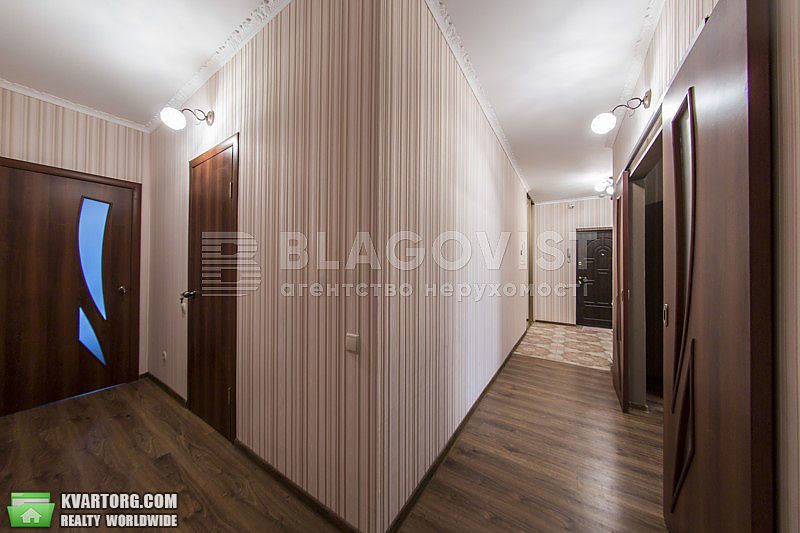 Rent out 2-room apartment. Киев, Вишгородская — photo 8