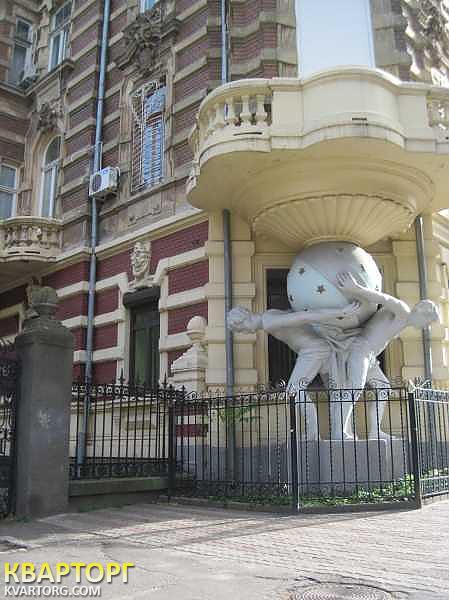 Rent out 2-room apartment. Одесса, Гоголя — photo 1