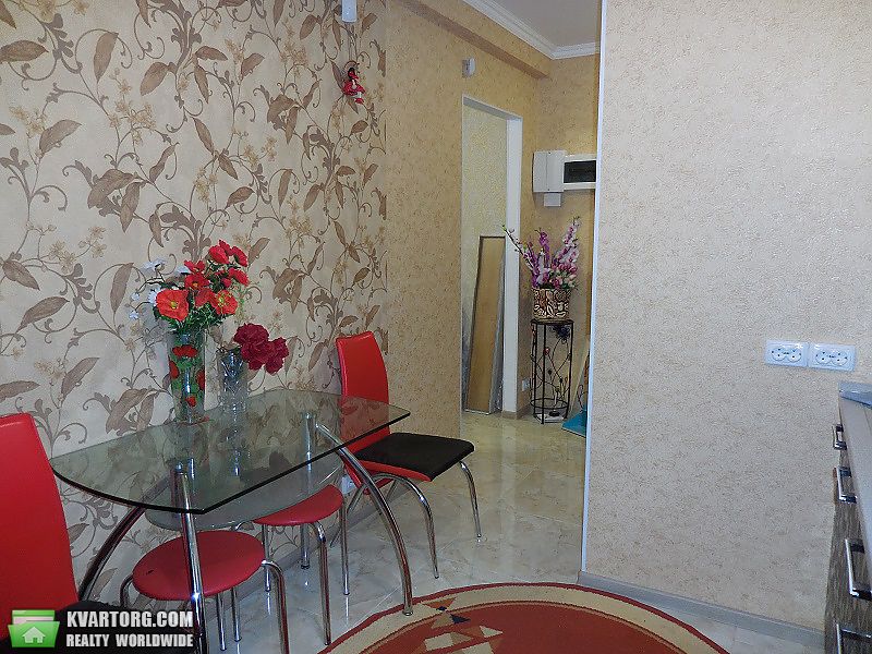 Rent out 2-room apartment. Киев,  Васильковская — photo 6