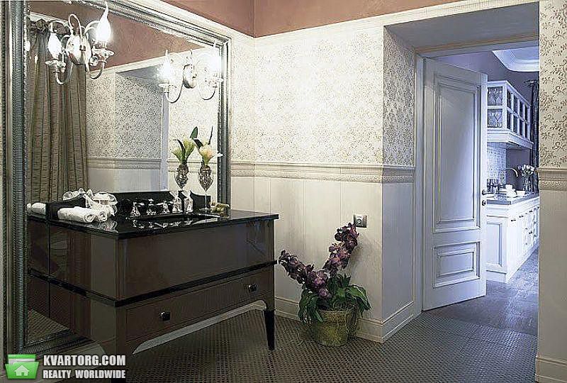Rent out 2-room apartment. Киев,  Заньковецкой — photo 7
