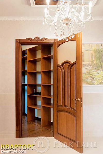 Sell 3-room apartment. Киев,  Старонаводницкая — photo 4