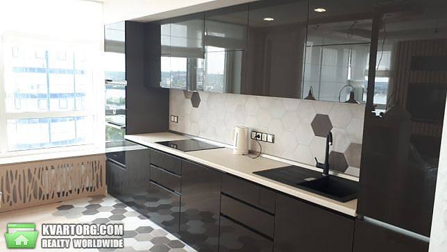 Rent out 2-room apartment. Киев,  Заречная — photo 3