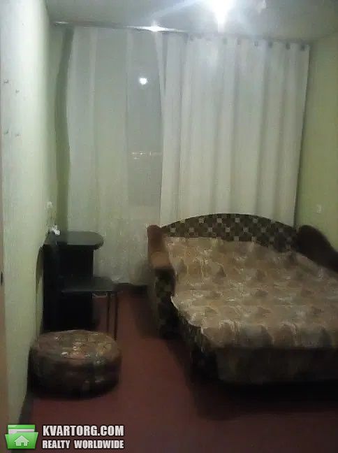 Sell 4-room apartment. Киев,  Днепровская наб — photo 2