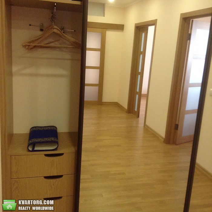 Rent out 3-room apartment. Киев, Драгоманова — photo 9