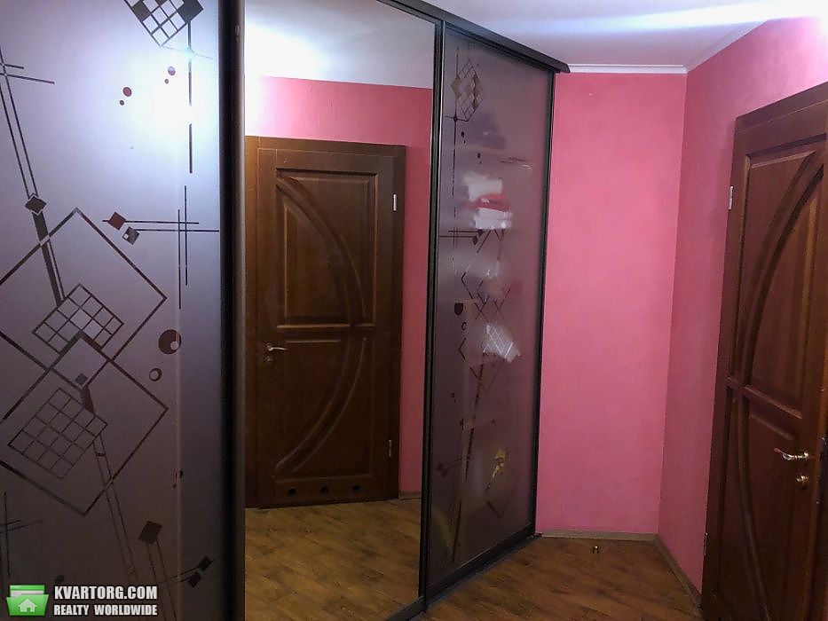 Sell 3-room apartment. Киев,  Порика — photo 3