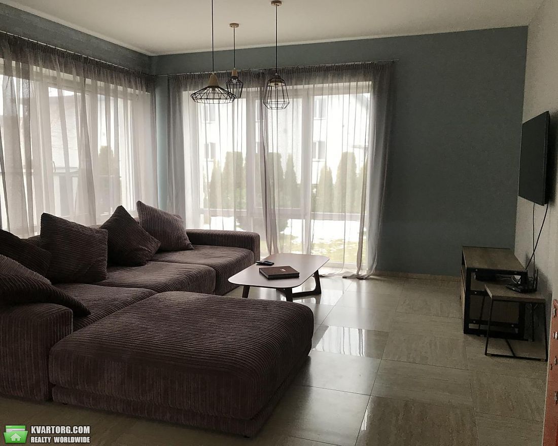Rent out house. Киевская обл., Дмитровка — photo 1