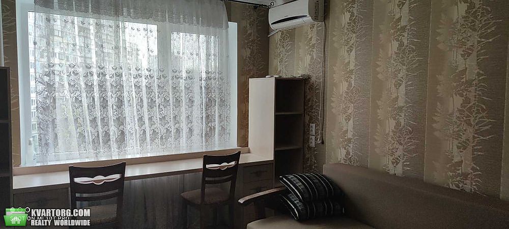 Sell 3-room apartment. Киев,  Малышко — photo 2