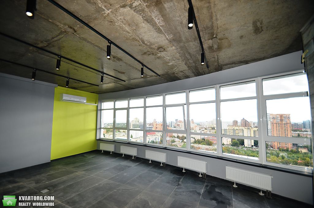 Rent out office. Киев,  Кловский спуск — photo 1
