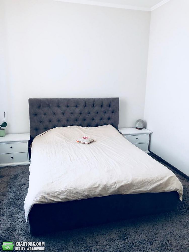 Rent out 3-room apartment. Киев,  Гончара — photo 6