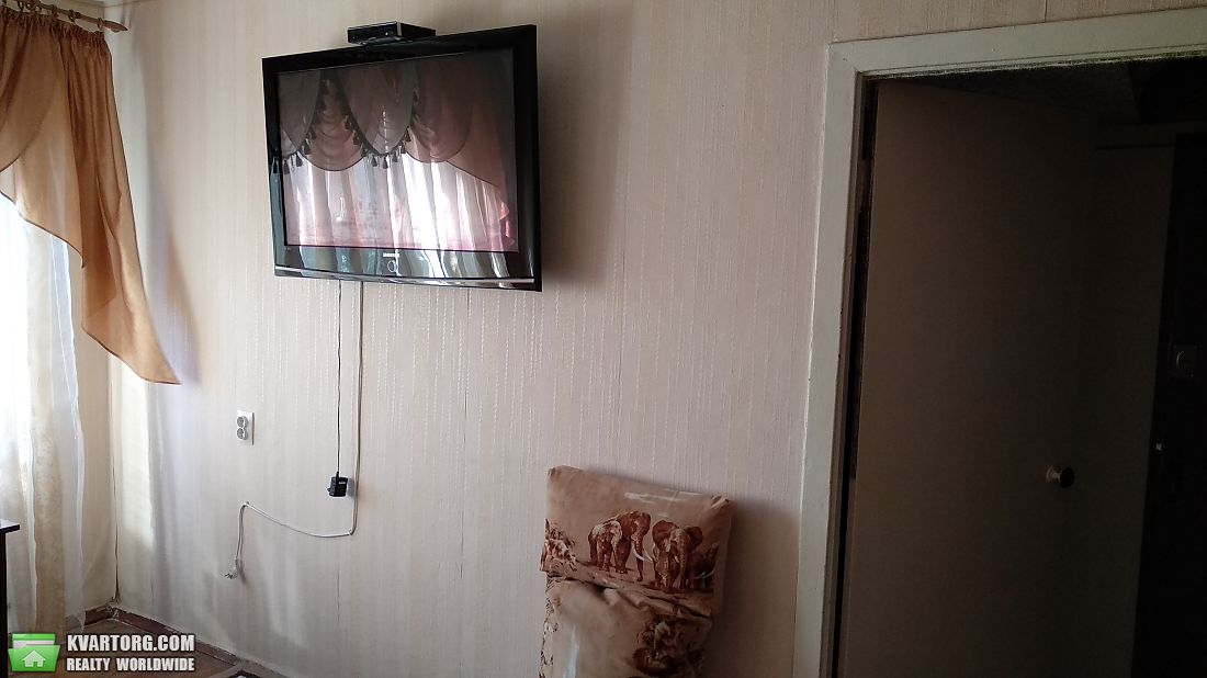 Sell 1-room apartment. Киев,  Новоукраинская — photo 4