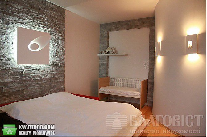 Sell 2-room apartment. Киев, Жилянская — photo 1