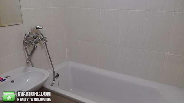 Rent out 1-room apartment. Киев,  Лайоша Гавро — photo 3