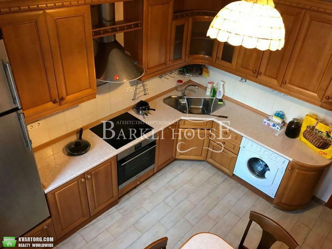 Rent out 3-room apartment. Киев,  Павловская — photo 4