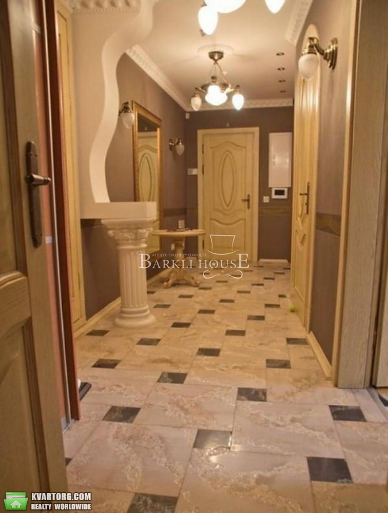 Rent out 4-room apartment. Киев,  Днепровская наб — photo 3