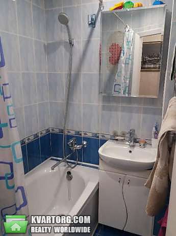 Sell 2-room apartment. Киев,  Братиславская — photo 5
