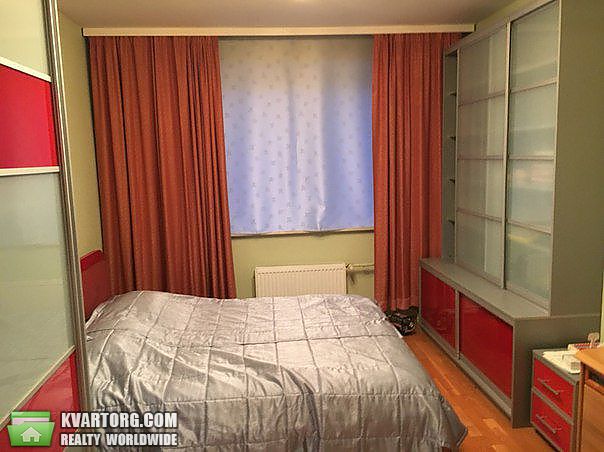 Sell 4-room apartment. Киев,  Барбюса — photo 1