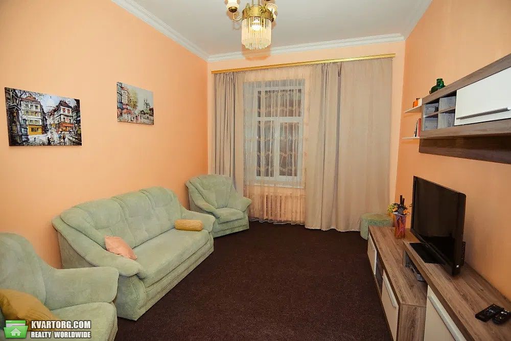 Rent out 2-room apartment. Киев, Малая Житомирская — photo 7