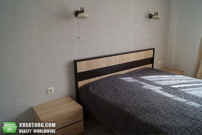 Rent out 2-room apartment. Киев, луценко — photo 3