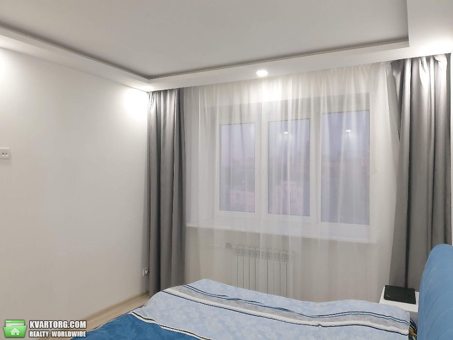 Sell 2-room apartment. Киев,  Тарасовская — photo 3