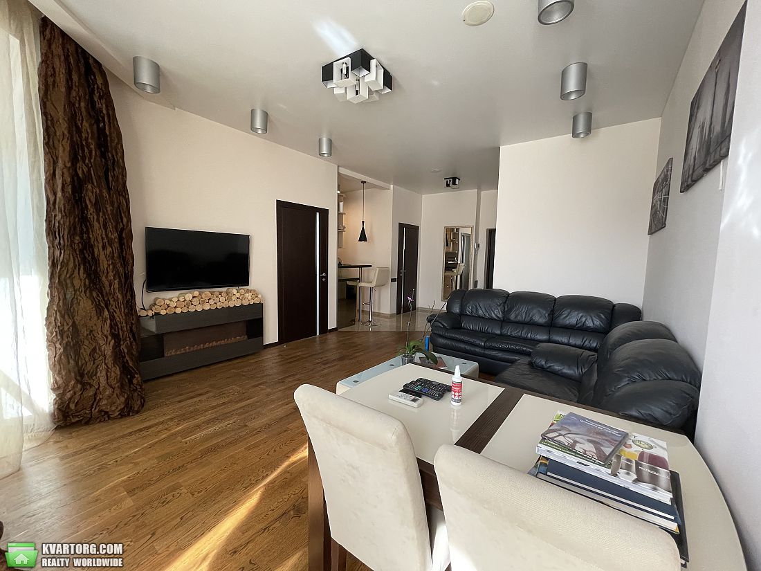 Rent out 2-room apartment. Киев, Михновского — photo 3