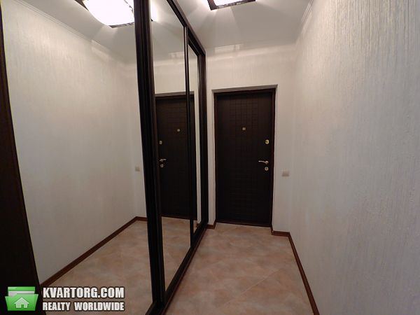 Rent out 3-room apartment. Киев,  Ломоносова — photo 5